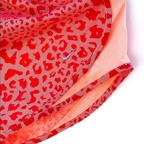 Nike Dry Fit Print Athletic Shorts - Picture 8 of 8